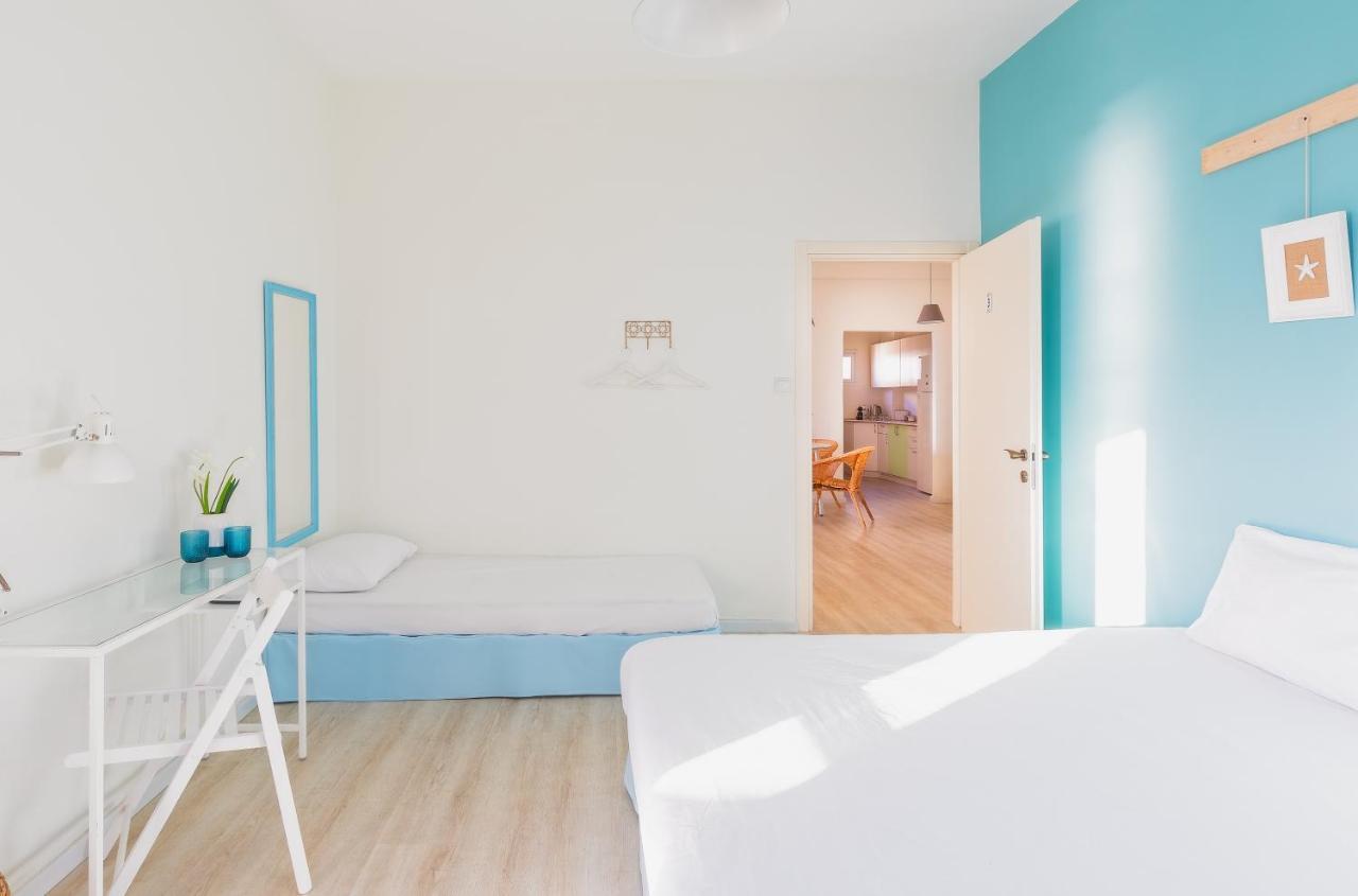 4 Bedroom Apartment On The Beach تل أبيب المظهر الخارجي الصورة