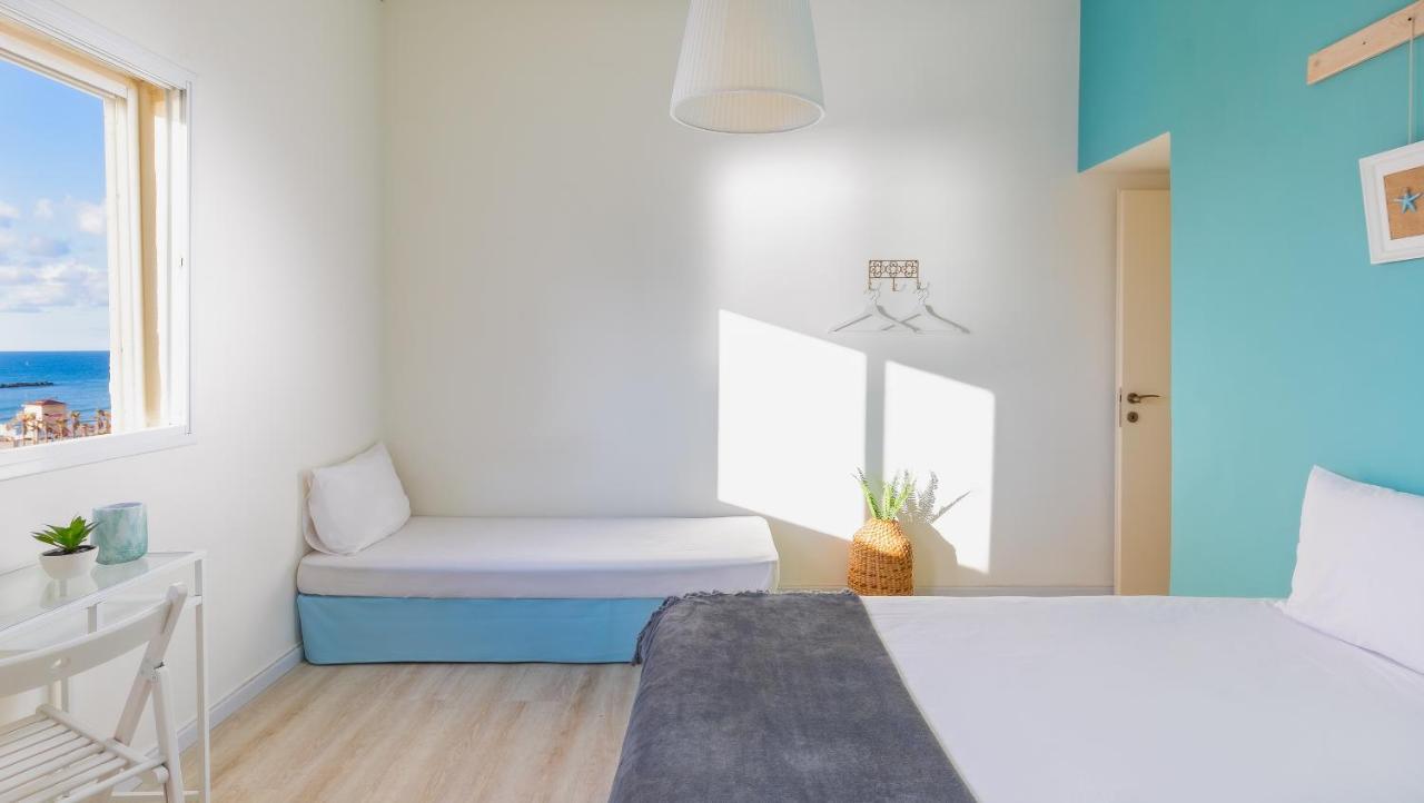 4 Bedroom Apartment On The Beach تل أبيب المظهر الخارجي الصورة